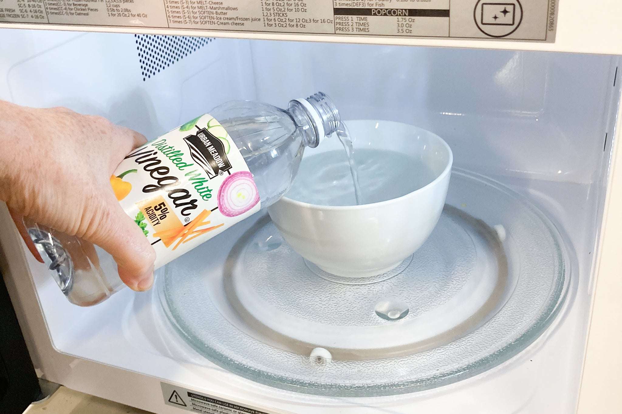clean-everything-microwave-2048px-6876