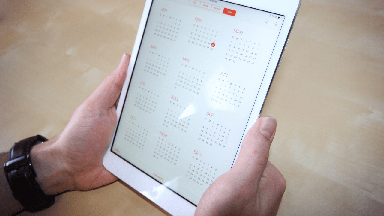 A calendar outlining the dates for cleaning tasks.