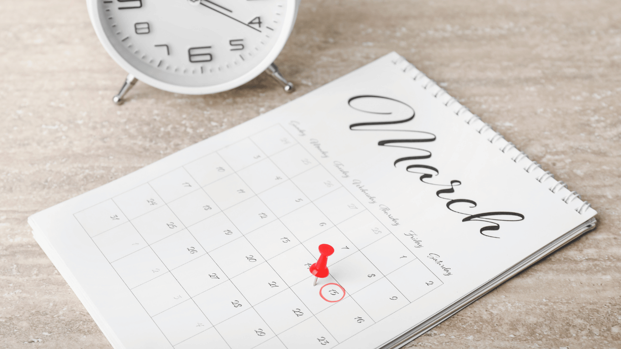 A calendar outlining the dates for cleaning tasks.